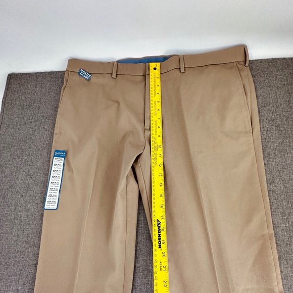 HAGGAR Clothing Mens Pants Khaki Straight Fit 42W X 30L Flex Stretch Flat Front - Picture 10 of 15